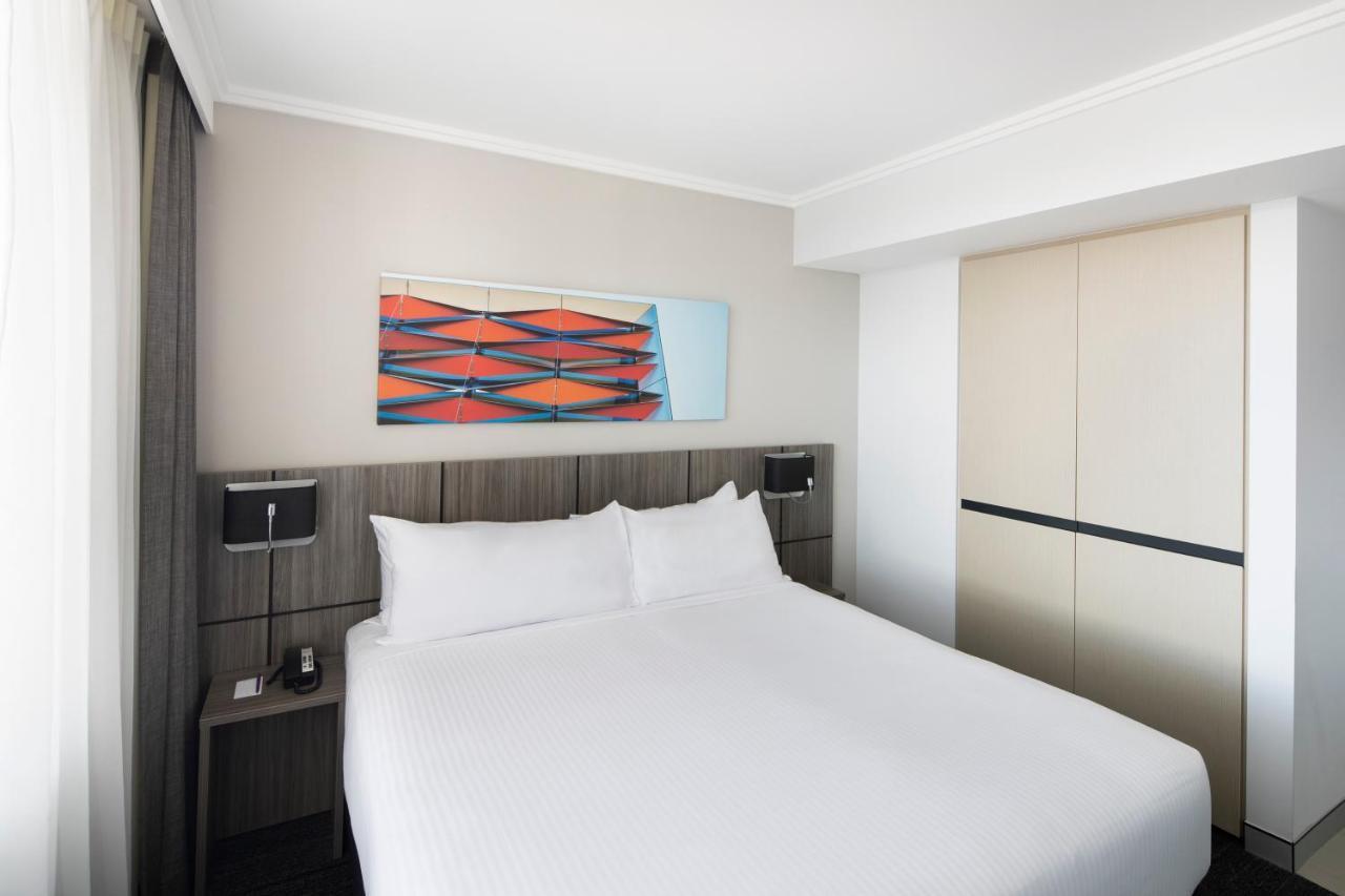 Mercure Sydney Bankstown Exterior foto